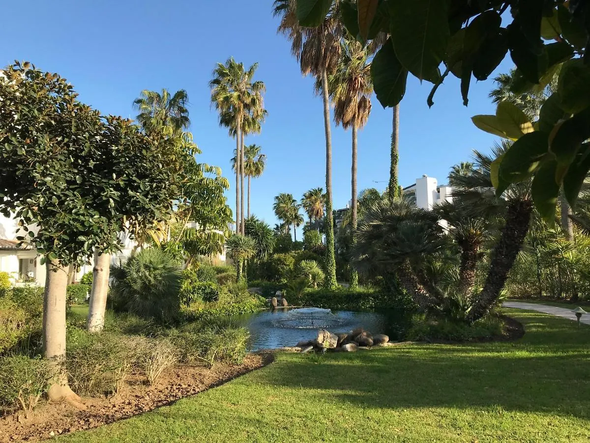 Apartment Costalita, Direct Beach Access, Ground Floor, Salt Water Pool Estepona
