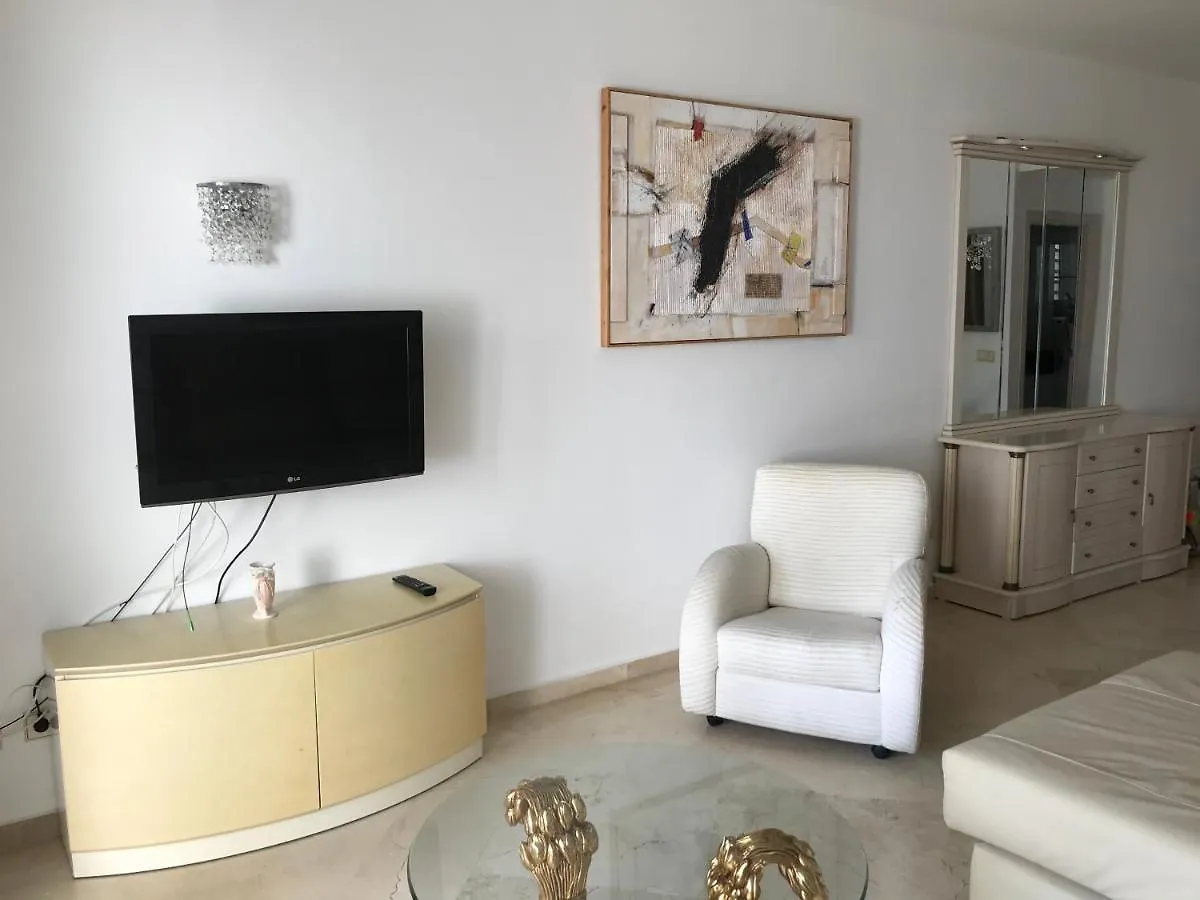 Apartment Costalita, Direct Beach Access, Ground Floor, Salt Water Pool Estepona